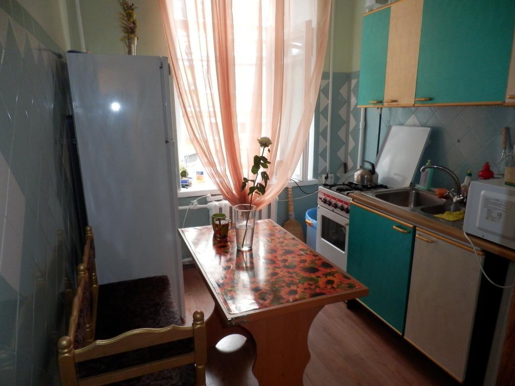 Yourhostel Kiev Buitenkant foto